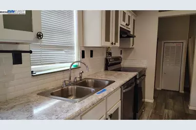 13742 Endicot Cir, Magalia, CA 95954 - Photo 9