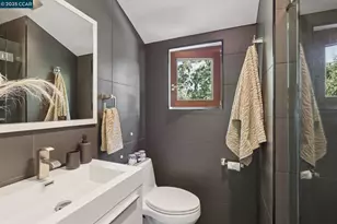 600 Suntree Ln, Pleasant Hill, CA 94523 - Photo 31