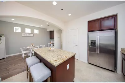 2168 Wellington Dr, Tracy, CA 95376 - Photo 11