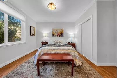 400 Wayne Ave #1, Oakland, CA 94606 - Photo 25