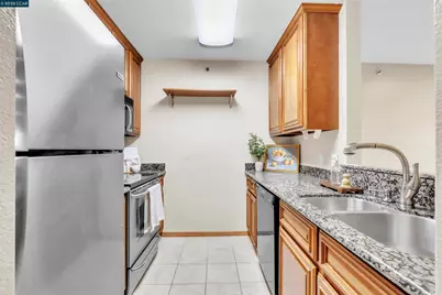 29583 Vanderbilt Street #310, Hayward, CA 94544 - Photo 3