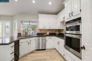 101 Silver Eagle Way, Vacaville, CA 95688 - Photo 9