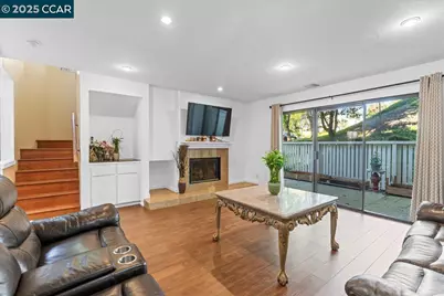 2552 Treeside Way, Richmond, CA 94806 - Photo 1