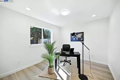 3419 Del Valle Cir, San Leandro, CA 94578 - Photo 29