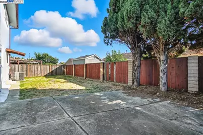 3419 Del Valle Cir, San Leandro, CA 94578 - Photo 57