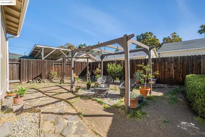 2005 C St, Antioch, CA 94509 - Photo 27