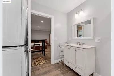 1254 12th Street, Oakland, CA 94606 - Photo 23