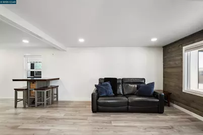 32 Galloway Dr. #32, Concord, CA 94518 - Photo 19