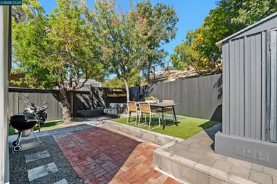 32 Galloway Dr. #32, Concord, CA 94518 - Photo 41