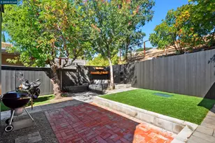 32 Galloway Dr, Concord, CA 94518 - Photo 31