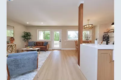1732 Oakmont Drive #8, Walnut Creek, CA 94595 - Photo 25