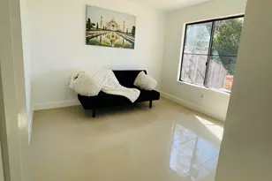 23049 Lakeridge Ave, Hayward, CA 94541 - Photo 11