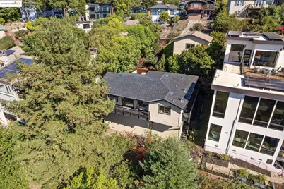 17032 Broadway Ter, Oakland, CA 94611 - Photo 57