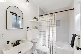 17032 Broadway Terrace, Oakland, CA 94611 - Photo 39