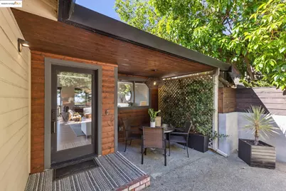 17032 Broadway Ter, Oakland, CA 94611 - Photo 5