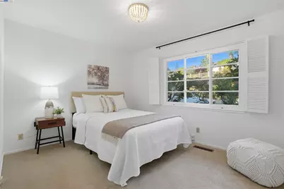 2402 Royal Oaks Drive, Alamo, CA 94507 - Photo 25