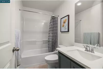 38976 Primula Ter, Newark, CA 94560 - Photo 23