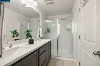 38976 Primula Ter, Newark, CA 94560 - Photo 17