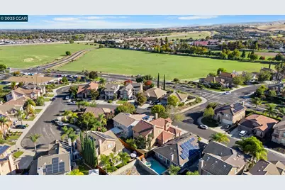 2387 Fernwood Ln, Brentwood, CA 94513 - Photo 41