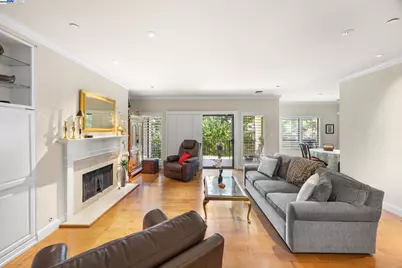 1133 Douglas Avenue #3, Burlingame, CA 94010 - Photo 1