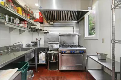 742 B St, Hayward, CA 94541 - Photo 79