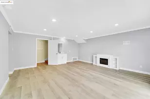 225 Skyline Dr, Vallejo, CA 94591 - Photo 45