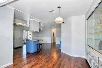 232 Queens Way, Pittsburg, CA 94565 - Photo 11