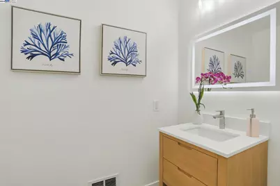 79 Park Sharon Dr, San Jose, CA 95136 - Photo 21