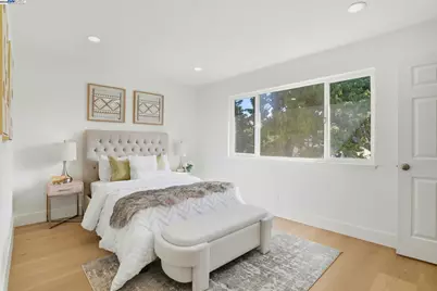79 Park Sharon Dr, San Jose, CA 95136 - Photo 17