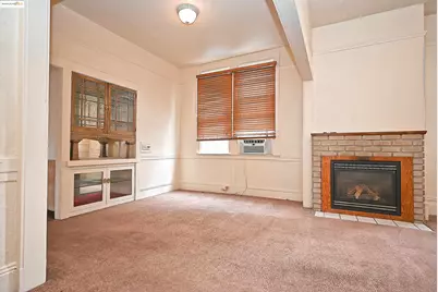 672 33rd St, Oakland, CA 94609 - Photo 9