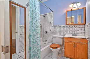 672 33rd St, Oakland, CA 94609 - Photo 19