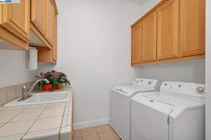 106 Glen View Ct, Copperopolis, CA 95228 - Photo 25