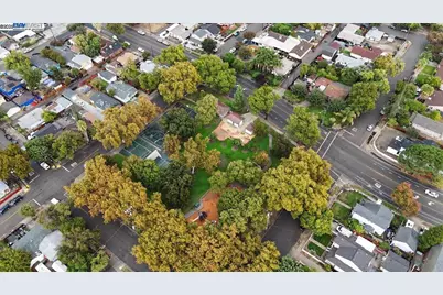 60 South St, Tracy, CA 95376 - Photo 43