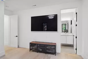 3 West Cir, Oakland, CA 94611 - Photo 41