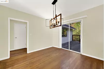 2106 Woodbine Ave, Oakland, CA 94602 - Photo 35