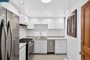 405 Scenic Ave, San Anselmo, CA 94960 - Photo 15