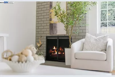 974 Pocatello Ave, Sunnyvale, CA 94087 - Photo 5