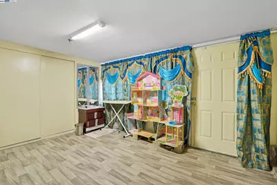 14539 Cedar Valley Dr, Lathrop, CA 95330 - Photo 27