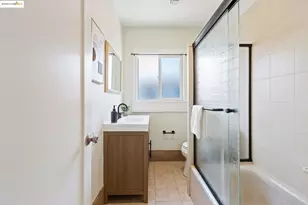 1700 64th Ave, Oakland, CA 94621 - Photo 25