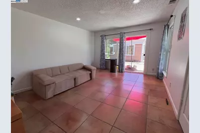 2748 Eastgate Ave, Concord, CA 94520 - Photo 9