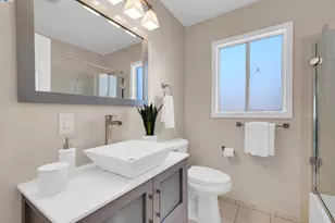 24920 Soto Rd, Hayward, CA 94544 - Photo 25