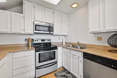 119 Glenwood, Hercules, CA 94547 - Photo 17