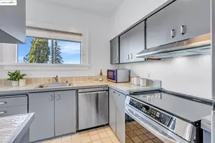 2907 Channing Way, Berkeley, CA 94704 - Photo 19