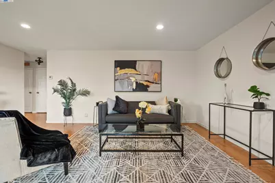 21071 Gary Dr #204, Hayward, CA 94546 - Photo 5