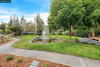 322 Rock Creek Way, Pleasant Hill, CA 94523 - Photo 25