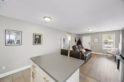1748 103rd Ave, Oakland, CA 94603 - Photo 7