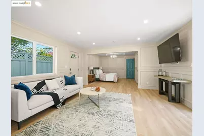 8 Skander Ct, Pleasant Hill, CA 94523 - Photo 23