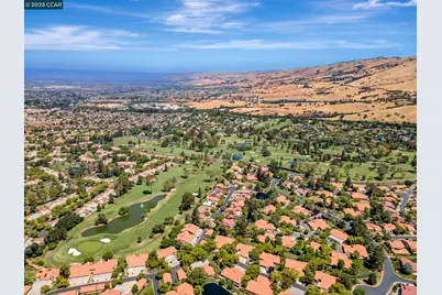 8366 Riesling Way, San Jose, CA 95135 - Photo 47