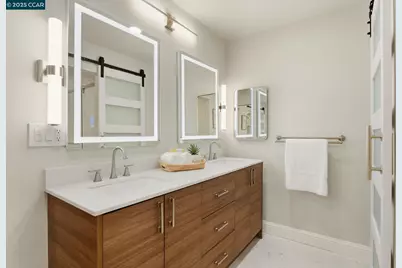 8366 Riesling Way, San Jose, CA 95135 - Photo 21