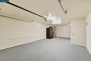 8366 Riesling Way, San Jose, CA 95135 - Photo 33